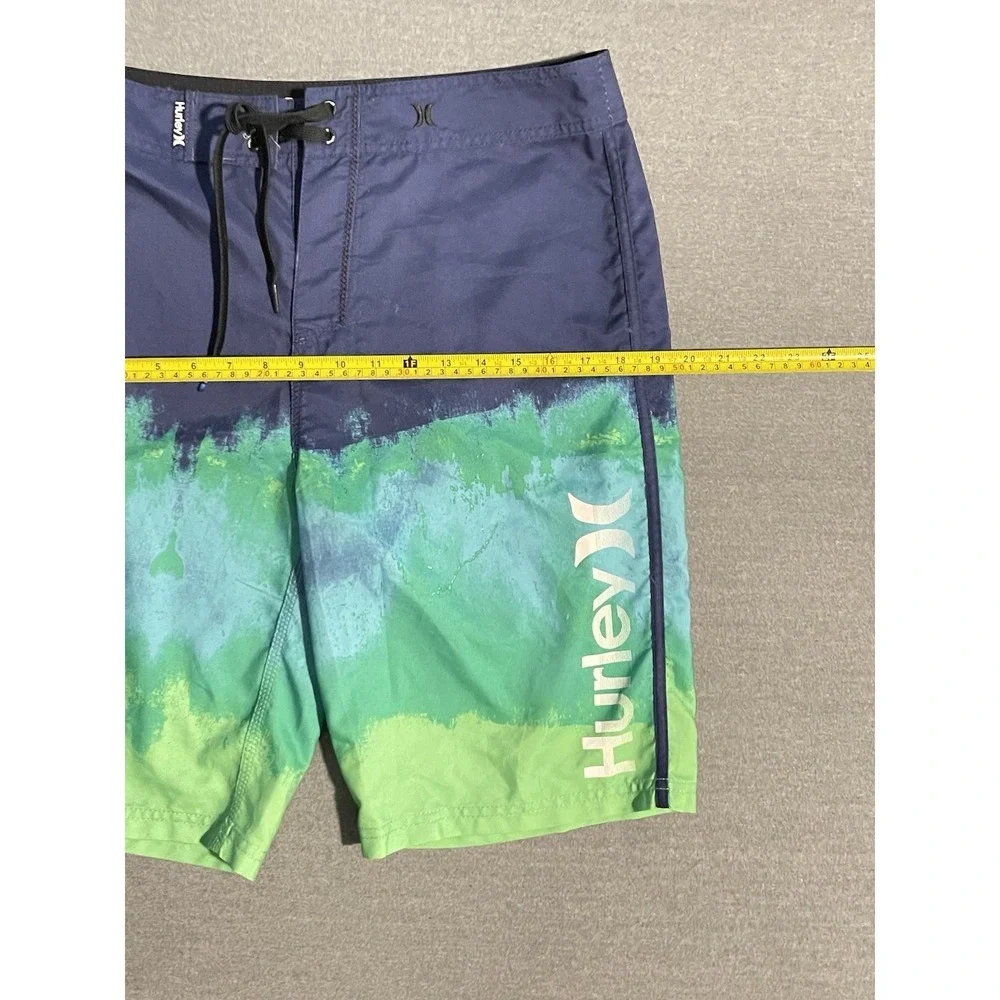 Hurley size 31